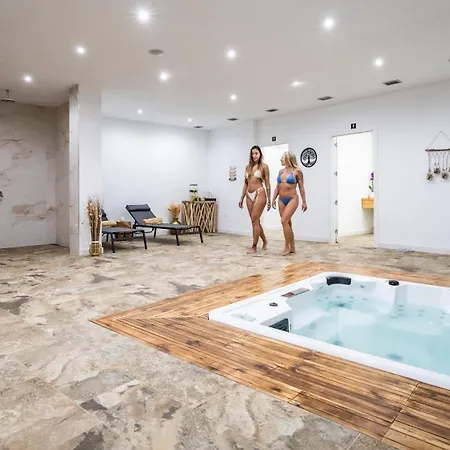 Ecolife Tenerife Otel 3*