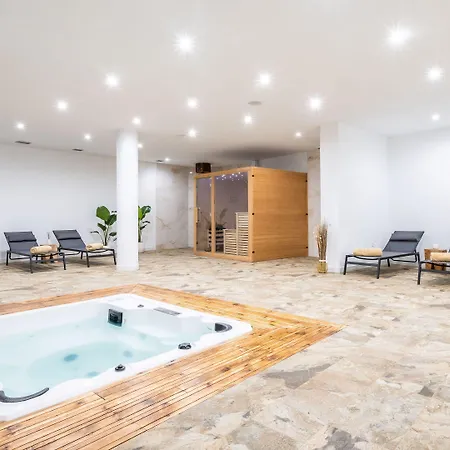 Ecolife Tenerife - Tenerife Sur Hotel 3*